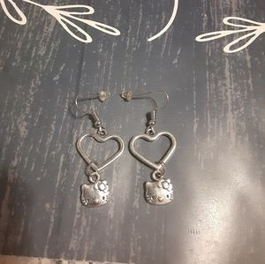 Hello Kitty Heart Earrings